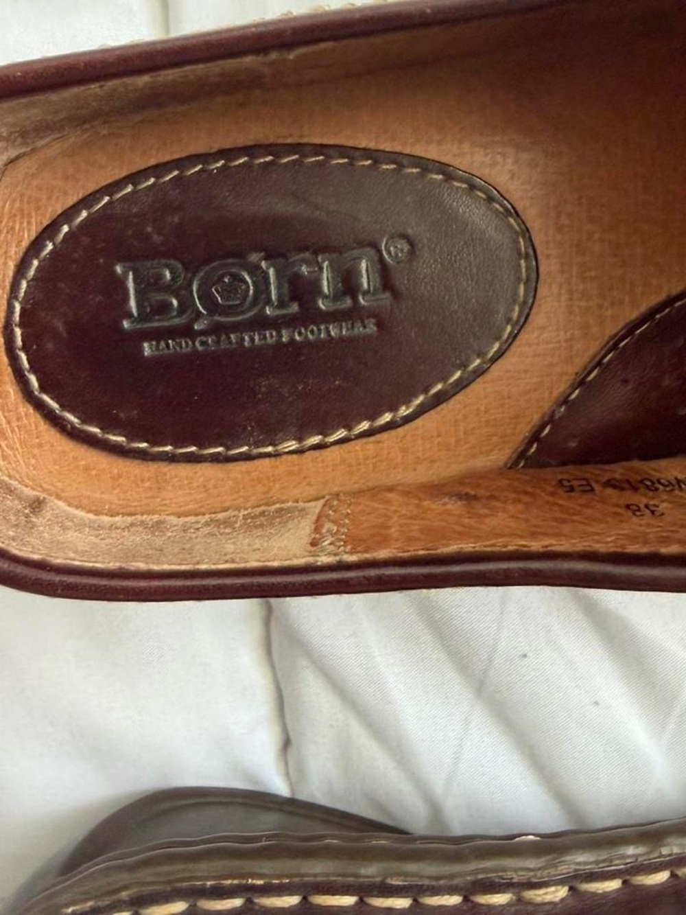 Born Dark Brown Leather Loafers Womens Size 7 Minimal Classic Comfort Slip On - Picture 3 of 8